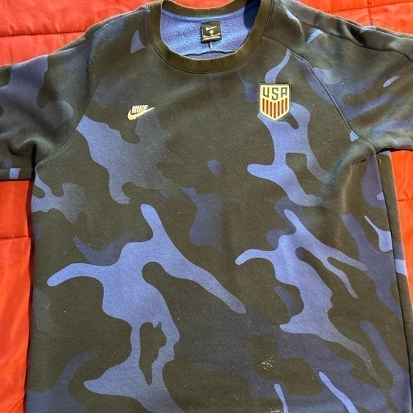 NIKE USA 2020/21 L/S FLEECE CREW Black & Blue - Picture 1 of 4